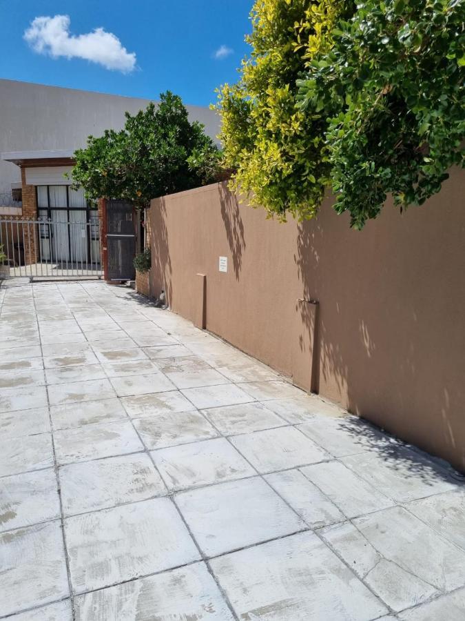 Twelveon1St Apartment Cape Town Bagian luar foto